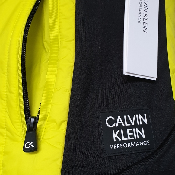 Calvin Klein Performance Neon Yellow & Blk Fleece Lined Mock Neck Puffer Vest XS - Picture 12 of 16